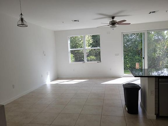5th image of 6224 SE Portofino Cir