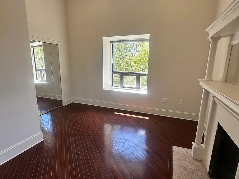 3984 Commonwealth St — Photo 23