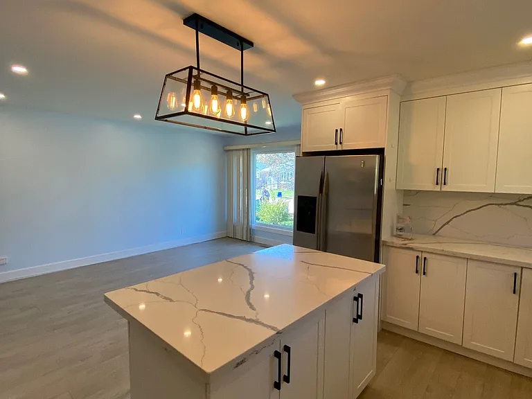 112 Walter Ave #MAIN — Photo 12