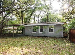 169 N Deer Ave, Wewahitchka, FL 32465