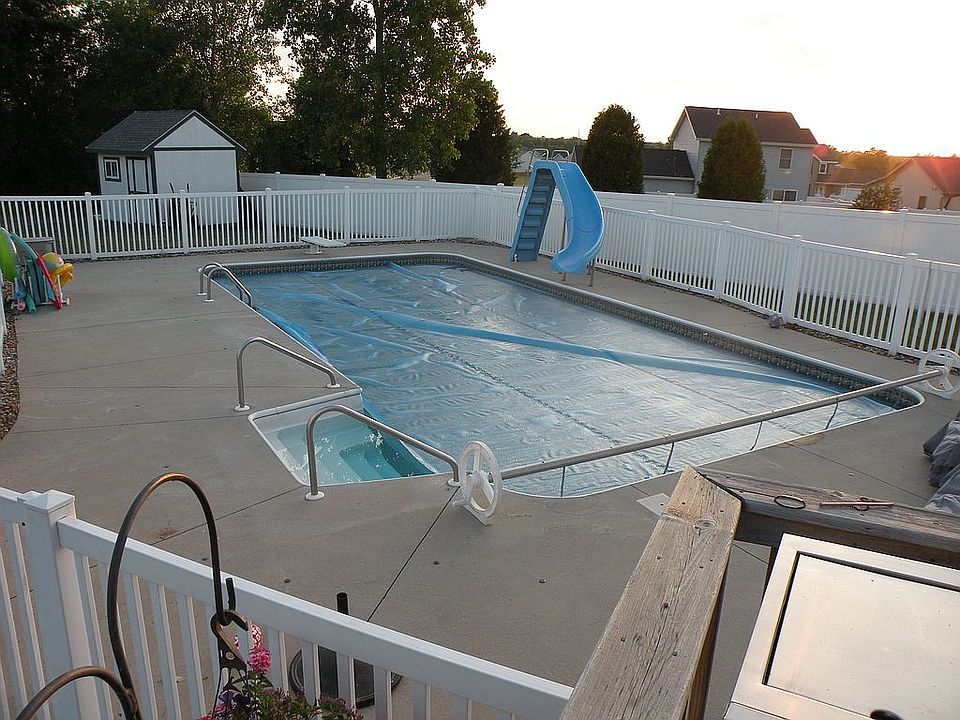 2nd image of 613 Laurens Way