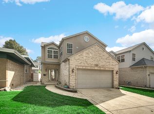 8815 S Talman Ave, Evergreen Pk, IL 60805