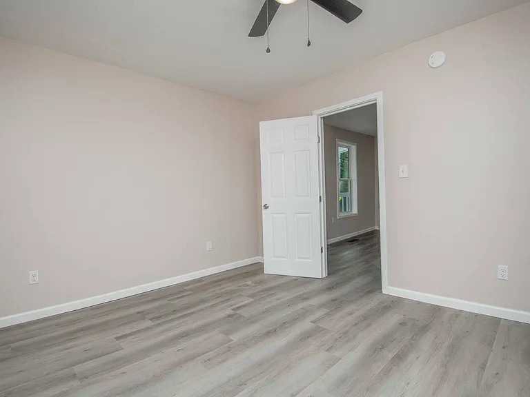 4112 Edington Rd — Photo 16