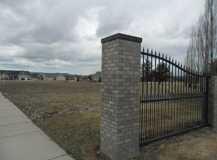 1519 E 12th St, Deer Park, WA 99006