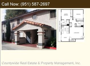 28550 Pujol St APT 12, Temecula, CA 92590