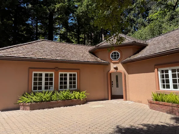 700 Kings Mountain Rd, Redwood City, CA