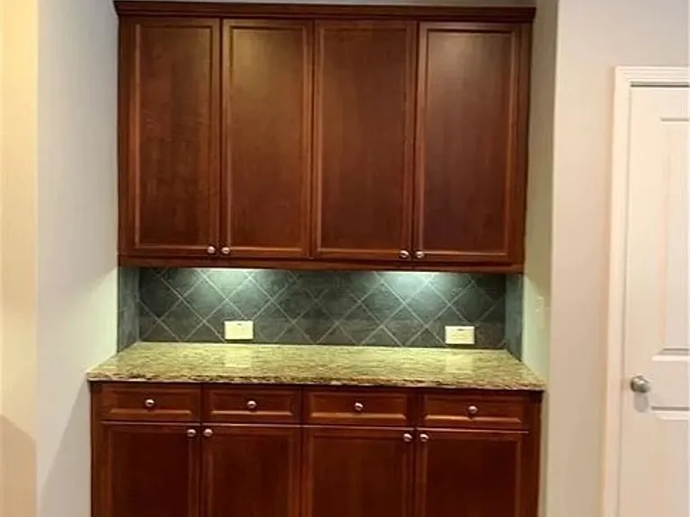 2408 Strand Ave — Photo 16