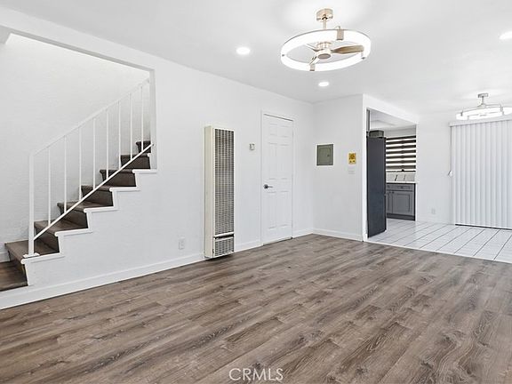 4th image of 16313 Prairie Ave APT 3