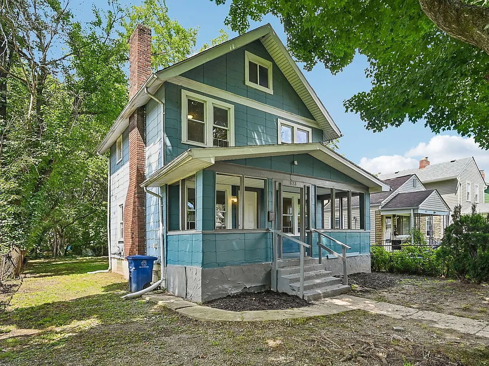 673 Malvern Ave