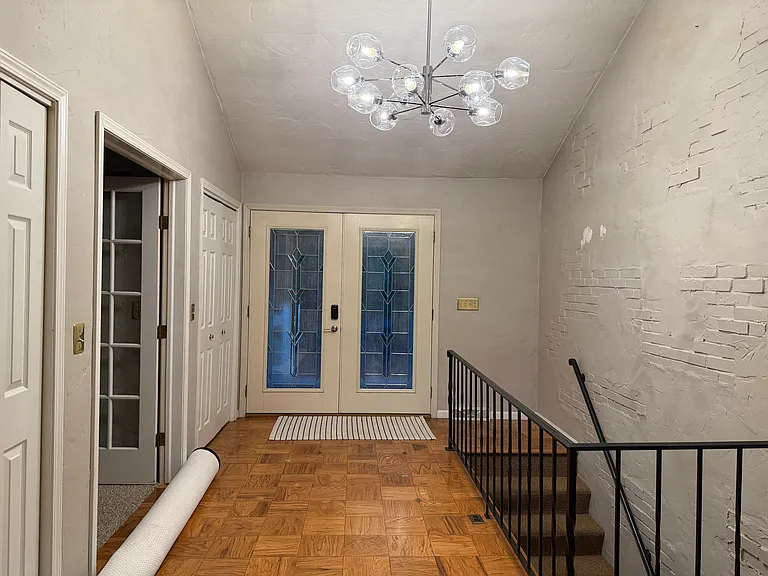 1291 N Revere Rd — Photo 3