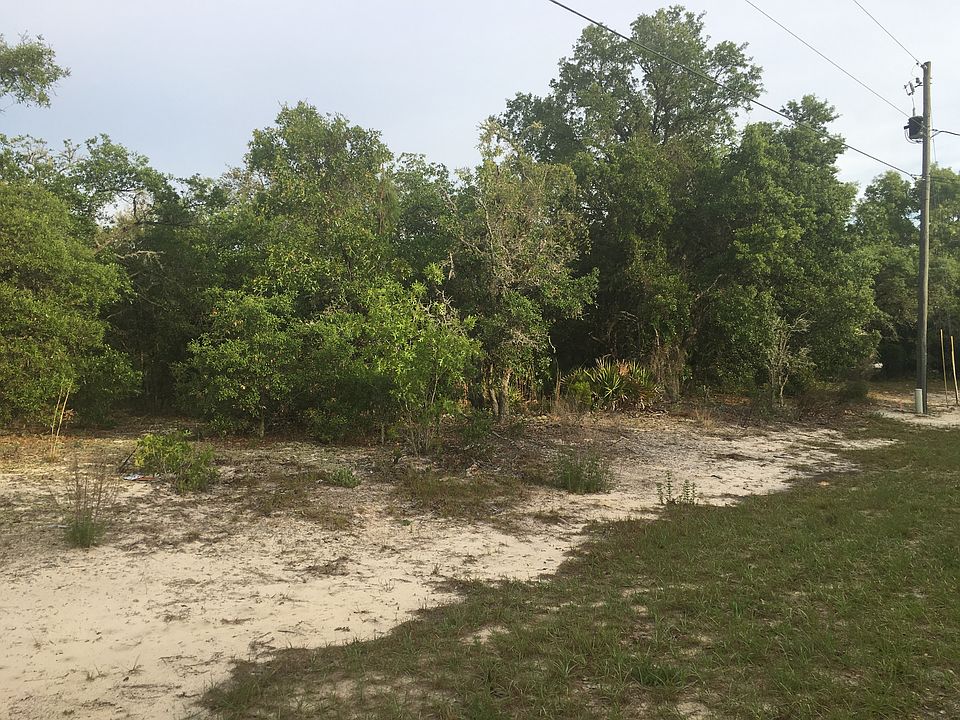 1st image of 2806 N Sheriff Dr