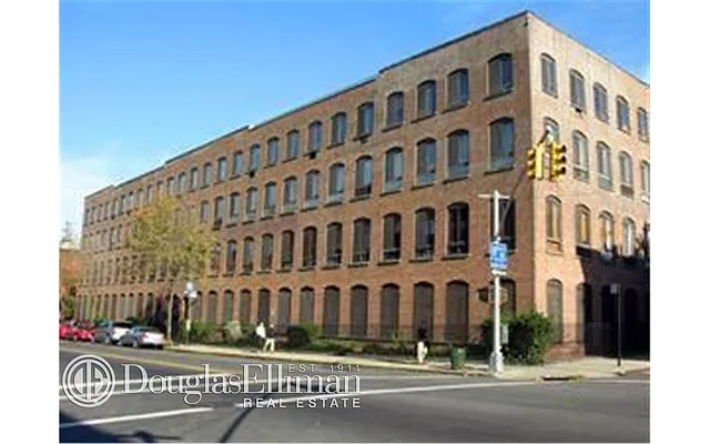 Sold by Douglas Elliman | media 36