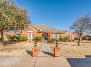 1407 7th St, Shallowater, TX 79363