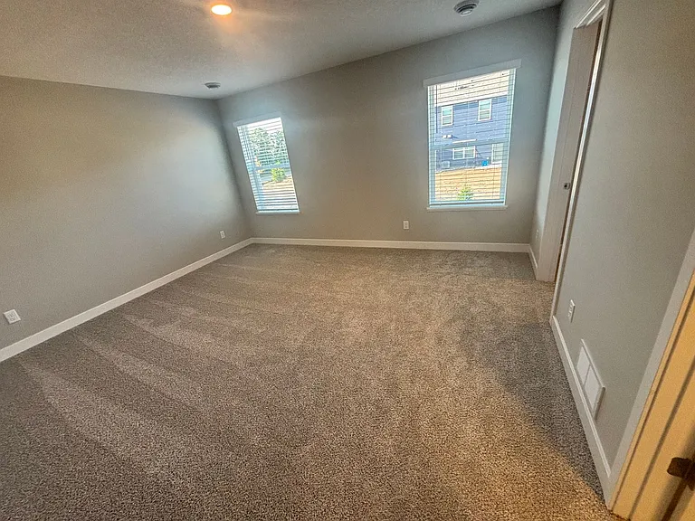 5134 Stable View Dr — Photo 7