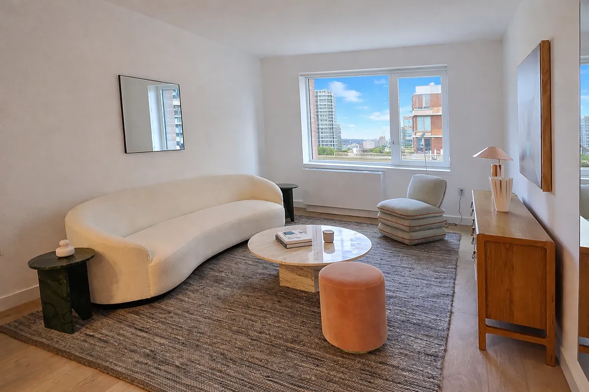 2-33 50th Avenue W225