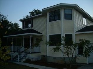105 Fox Run Dr, Hampstead, NC 28443