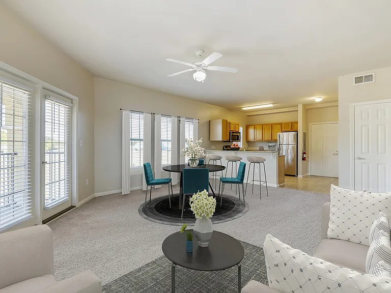 Villaggio Apartments — Photo 26