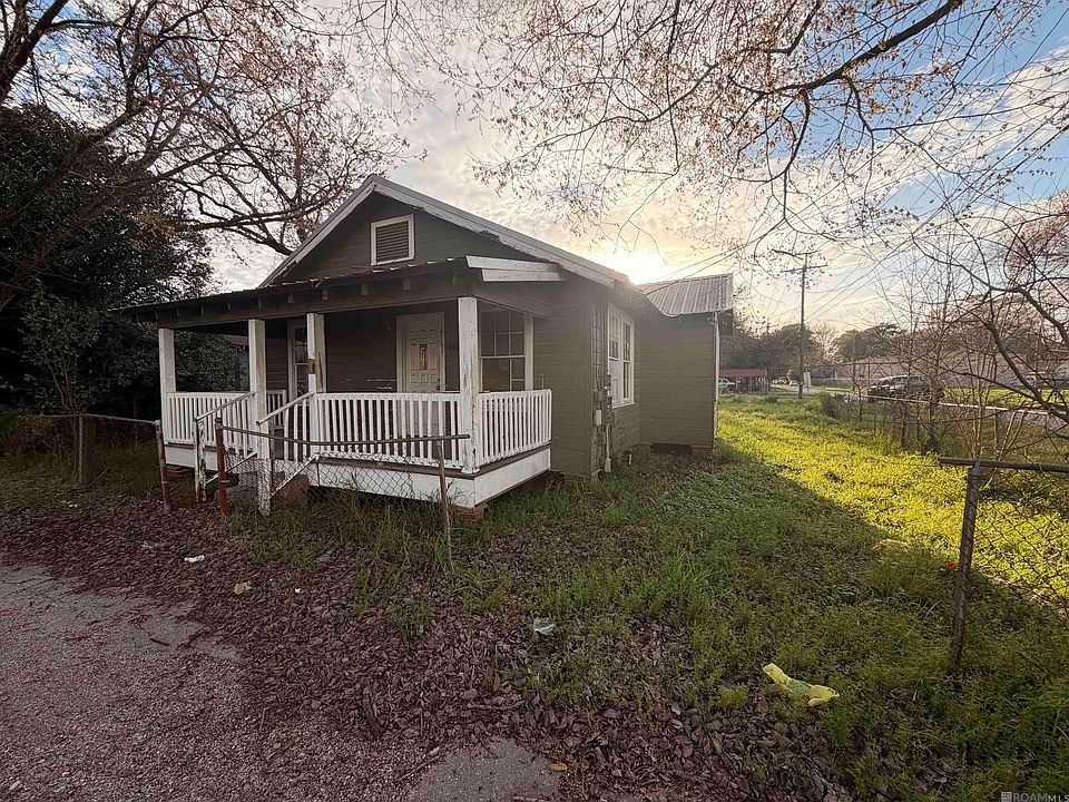 1st image of 4561 E Brookstown Dr