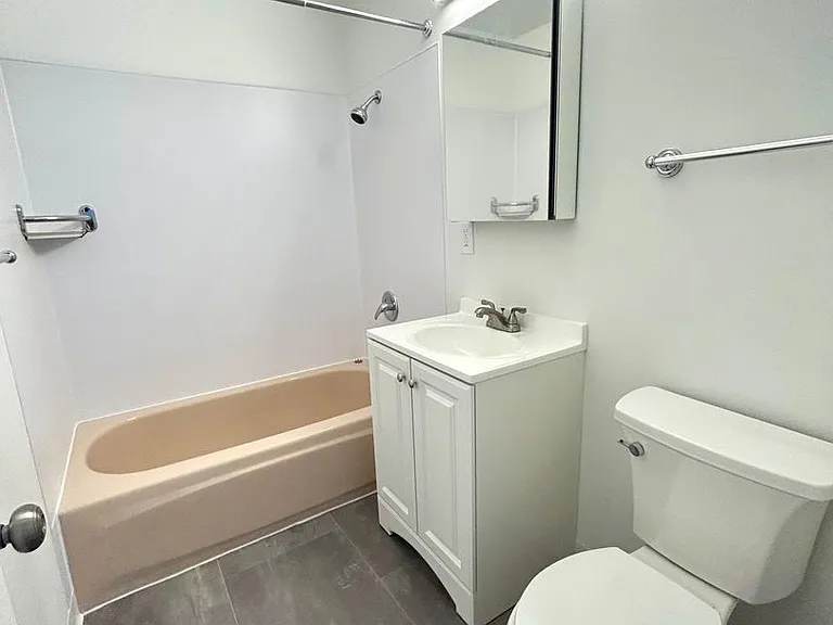 Barbi Apartments — Photo 28