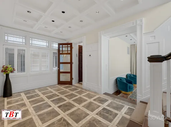 1132 East 32nd Street image 4 of 36