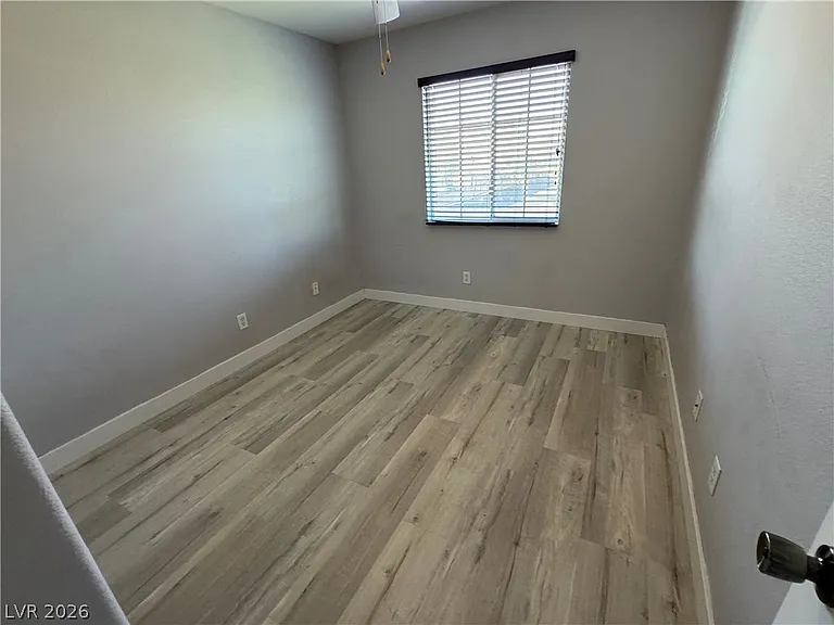 9505 Perennial View Ave — Photo 21