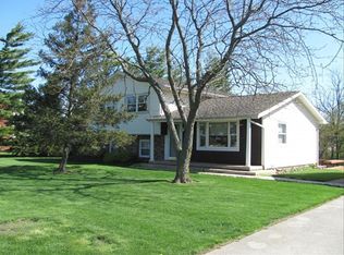 18714 Tontogany Creek Rd, Bowling Green, OH