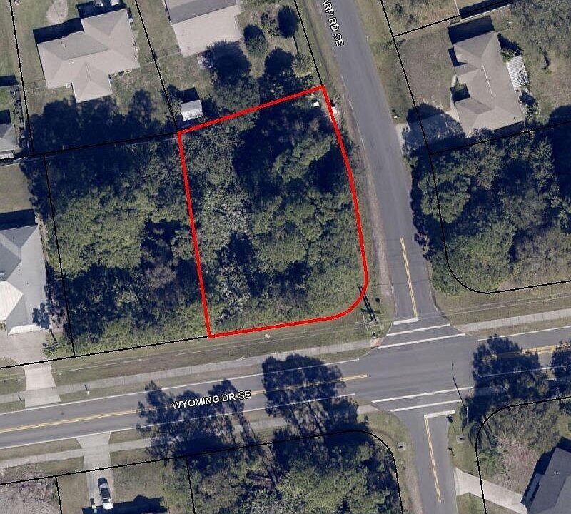 1st image of 1299 Wyoming Dr