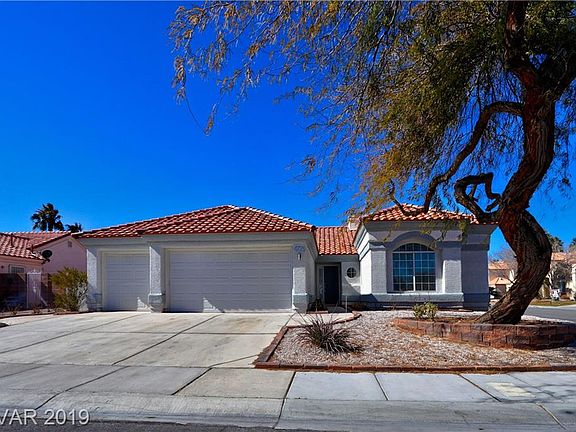 2nd image of 4725 Victoria Beach Way