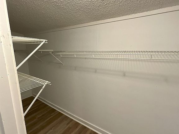 4th image of 736 N Watkins St
