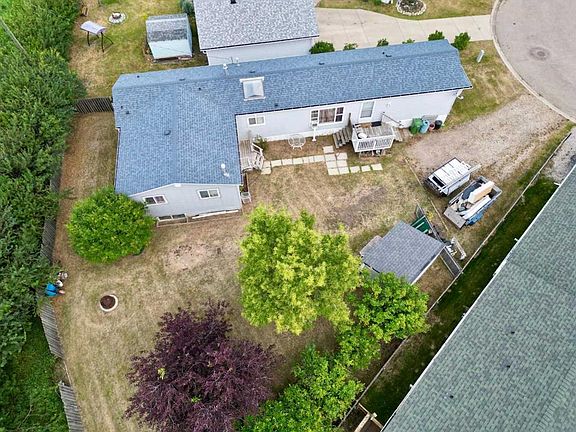3rd image of 406 E Picci Ct
