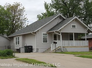 713 N Minnesota Ave, Hastings, NE 68901