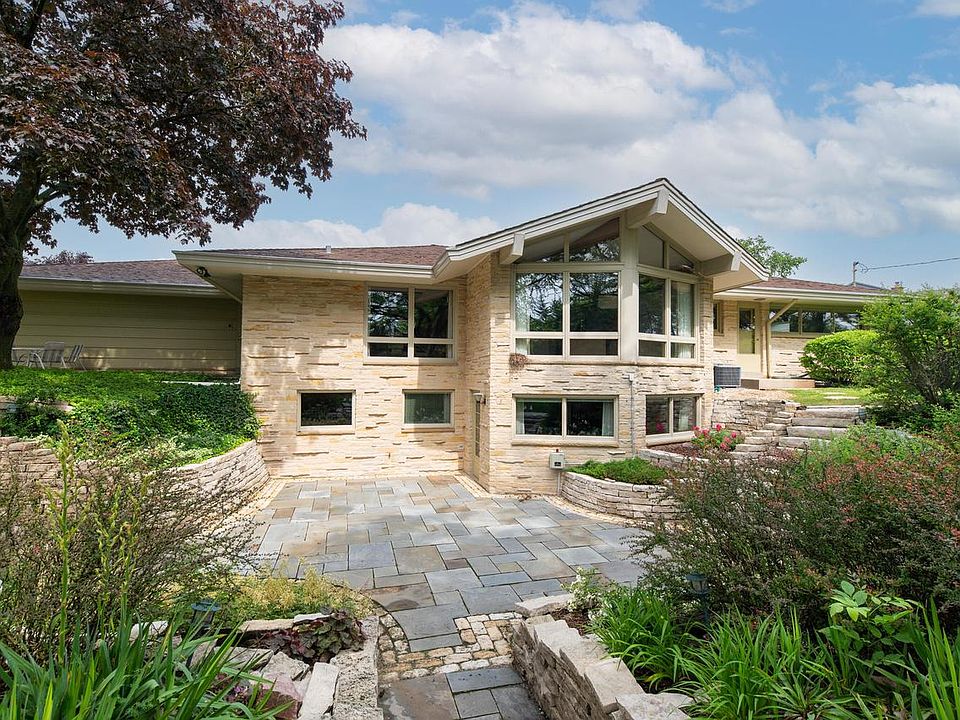 1st image of 2543 West Hunt Club CIRCLE