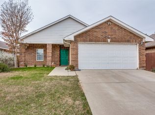 1241 Camden Yard Dr, Burleson, TX 76028