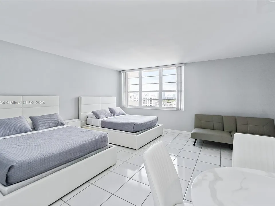 100 Lincoln Rd #1016