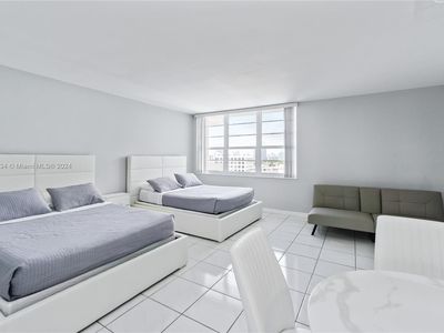 100 Lincoln Rd #1016, Miami Beach, FL, 33139