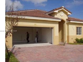 10785 SW 232nd St #10785, Miami, FL 33170