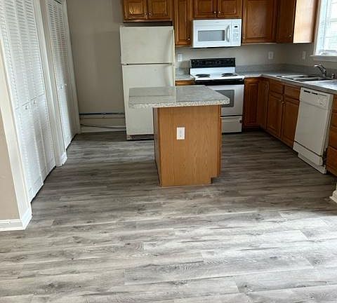 3rd image of 555 Joy Ave APT 1