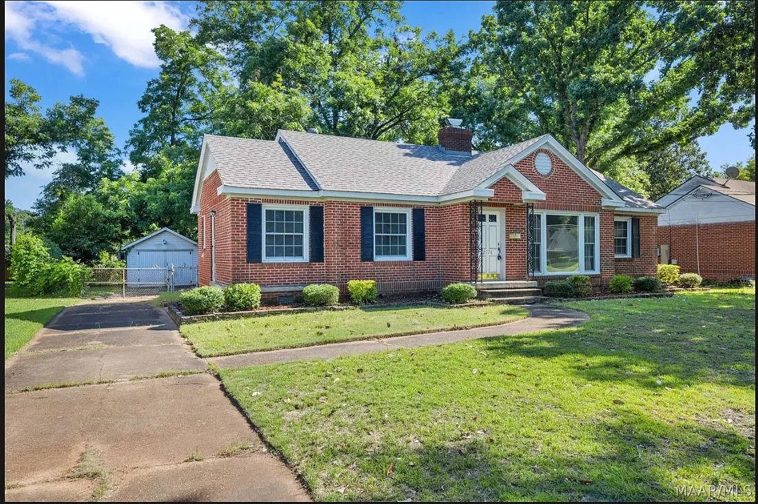 3 bed, 1832 sqft, $1,400 — Photo 2