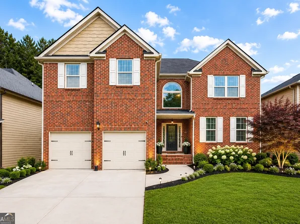 341 Chandler Bluff Ct, Grayson, GA 30017