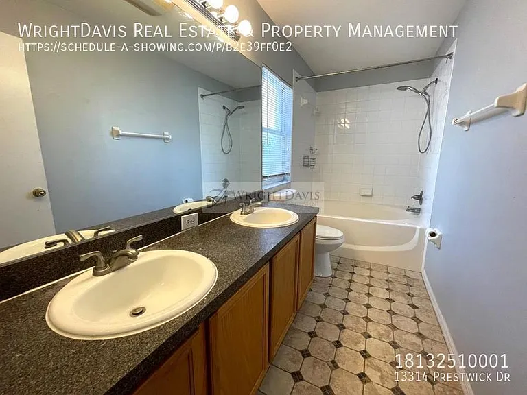 13314 Prestwick Dr — Photo 17