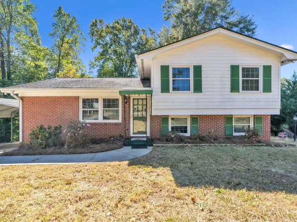 2 Queens St, Fountain Inn, SC 29644