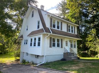 25 River Rd, Montville, NJ 07045