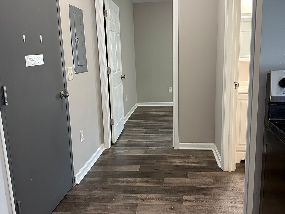 1st image of 551 Bourbon St #1