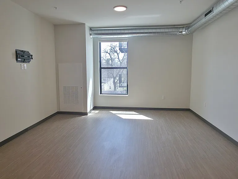 Latitude44 — Photo 55
