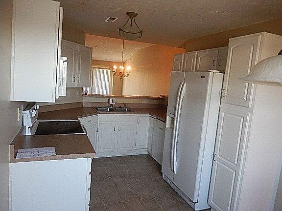 5th image of 1066 Heritage Green Dr #5-303