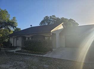 760 E Rd, Loxahatchee, FL 33470