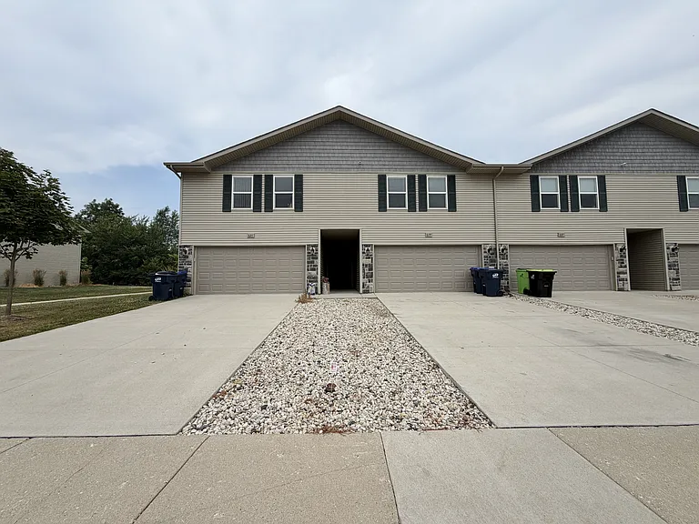 619 McKay Way — Photo 9