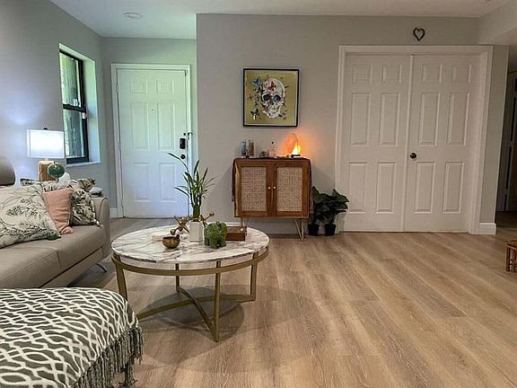 3rd image of 12725 Shoreline Dr APT 6D