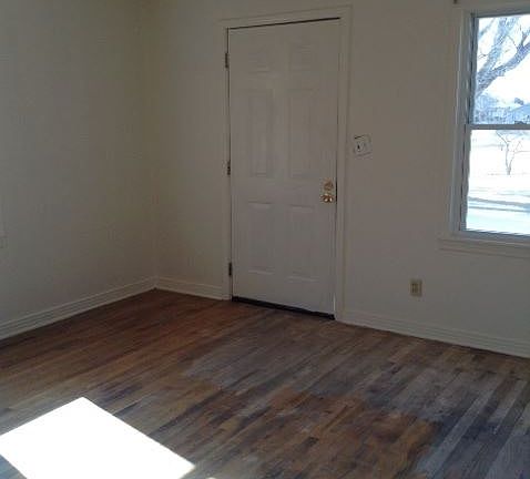 5th image of 86 N Louisiana St APT B