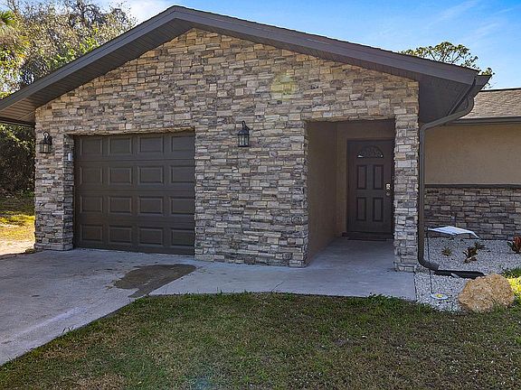 3rd image of 20495 Albury Dr